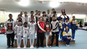 PODIO EQUIPE INFANTIL MASCULINA