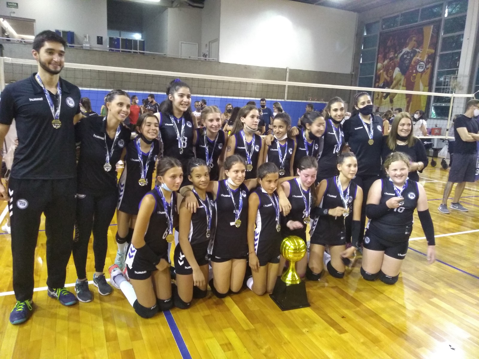 Associação Clube - São Bernardo é campeã paulista de voleibol feminino