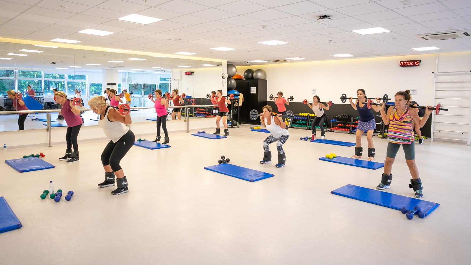 Ginástica de Academia - Esporte Clube Pinheiros