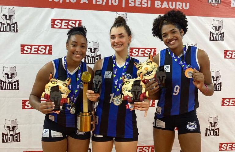 Vôlei Feminino de Santos estreia no Paulista Sub-21 em Bauru