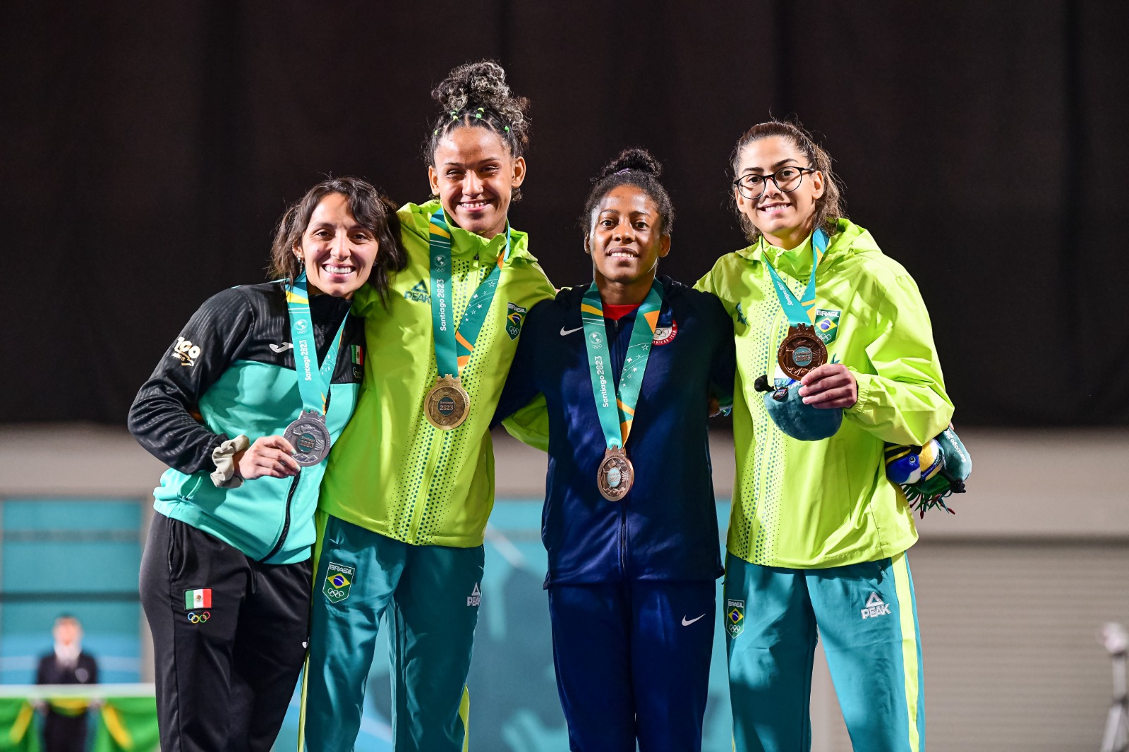 Vitória: São Paulo ganha ouro no tênis de campo simples feminino