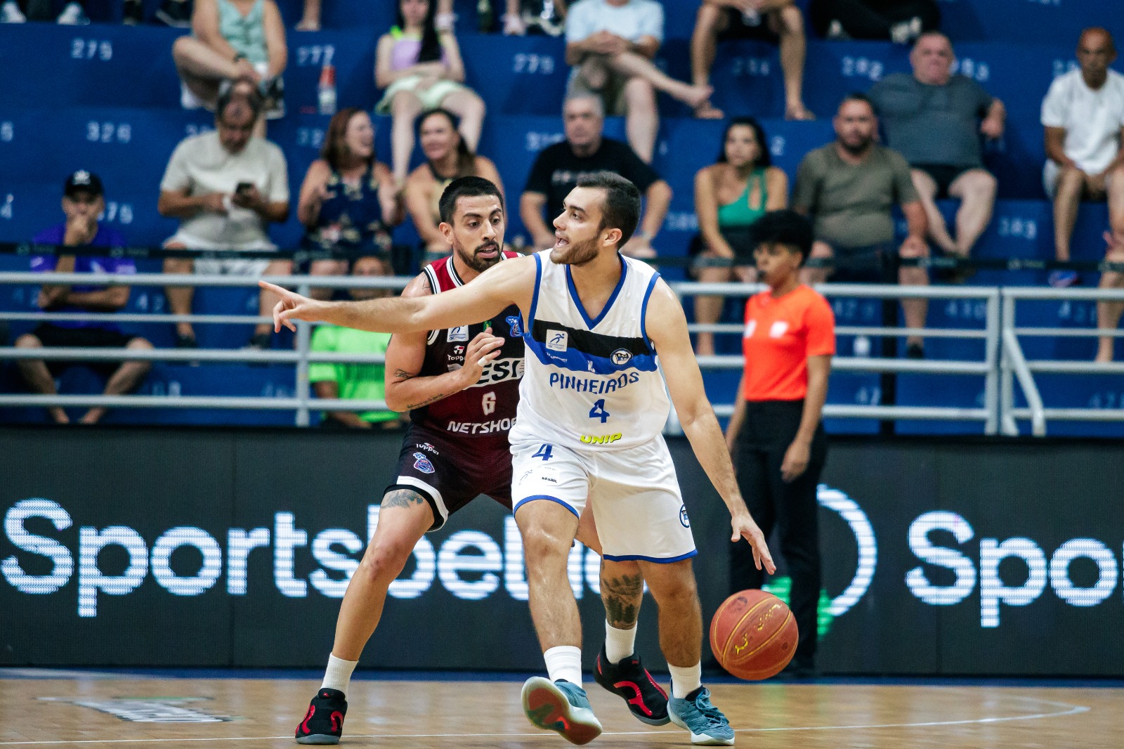 Pinheiros x São Paulo pelo NBB